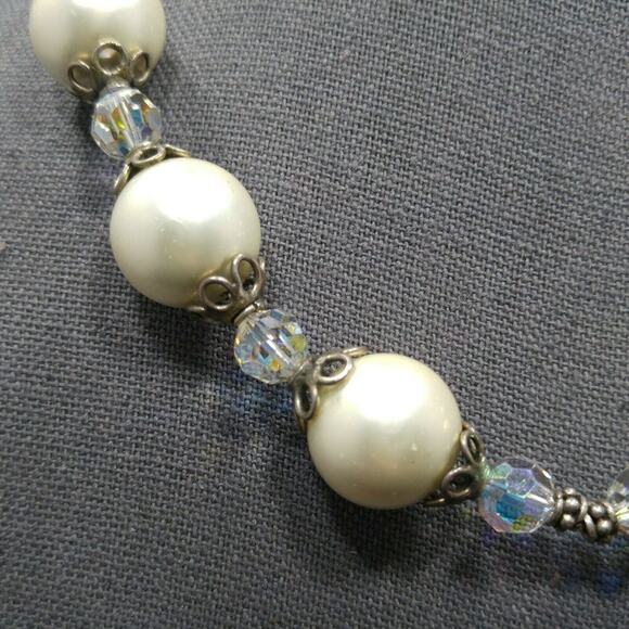 Vintage Glass Pearls Crystal Beaded Necklace, Silver Clasp, Strung on Wire, 17" - Picture 11 of 11